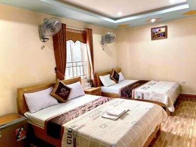 豪华三人房 — Thanh Trung Hotel